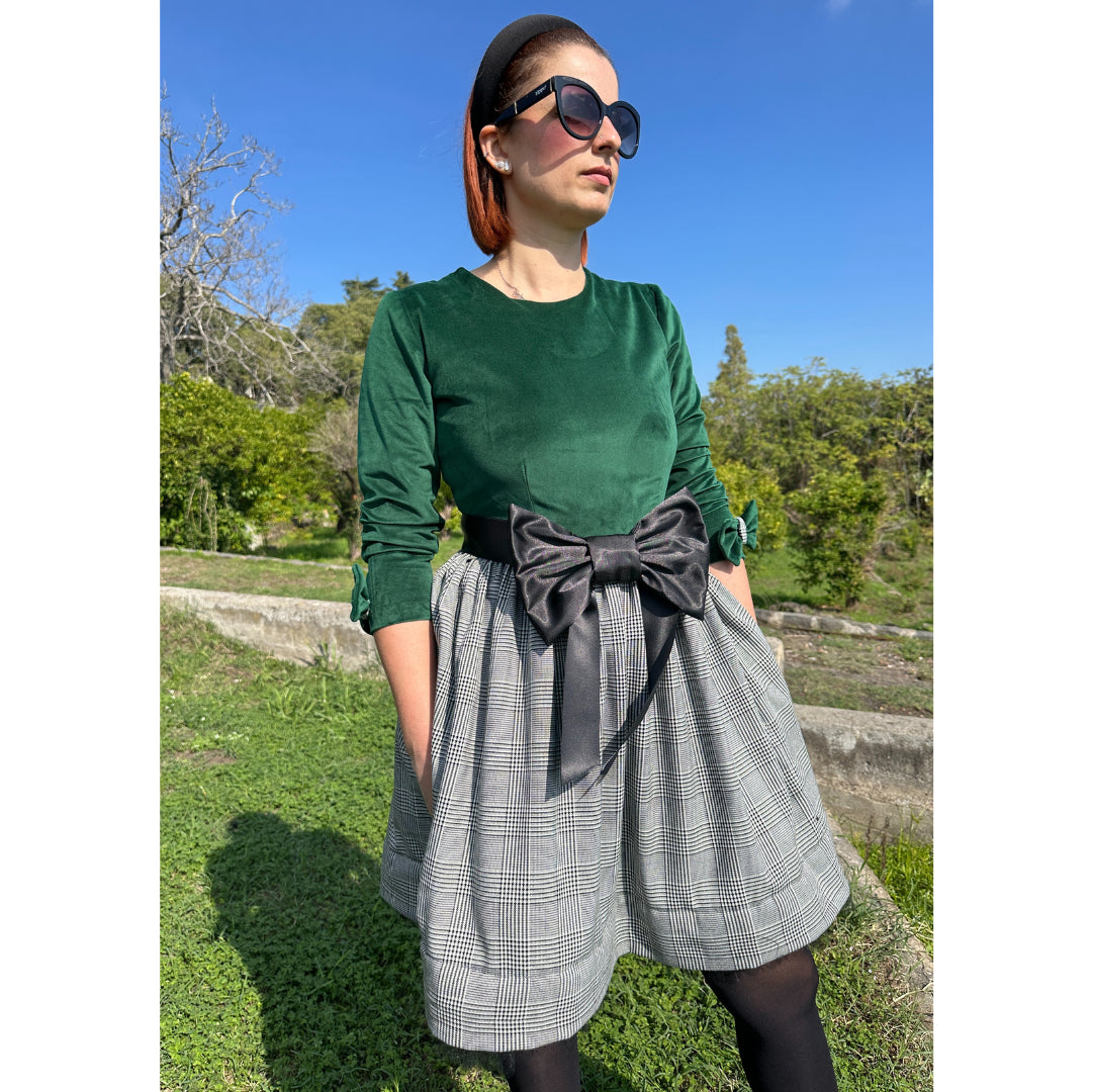 Prince of Wales velvet dress for mother